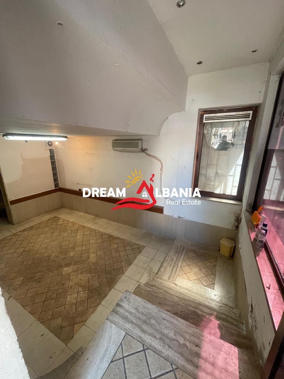 Shitet Dyqan Duplex ne Qender , Tirane ( ID 4171623 ) f 3