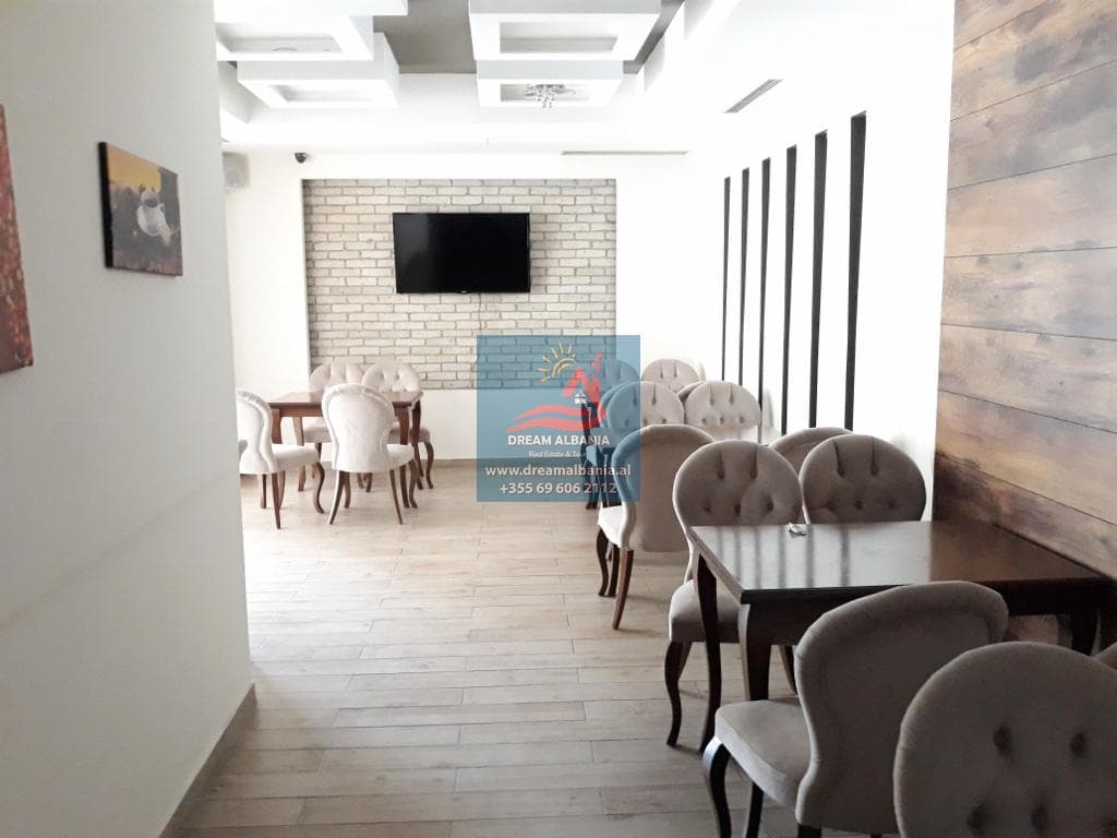 Bar Kafe Dyqan per shitje prane Stadiumit Dinamo ne Tirane (ID 4171075) 4