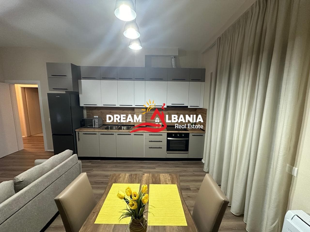 Apartament 2+1+2 me qera tek Pazari i Ri prane Xhangollit (ID 42215066) 2
