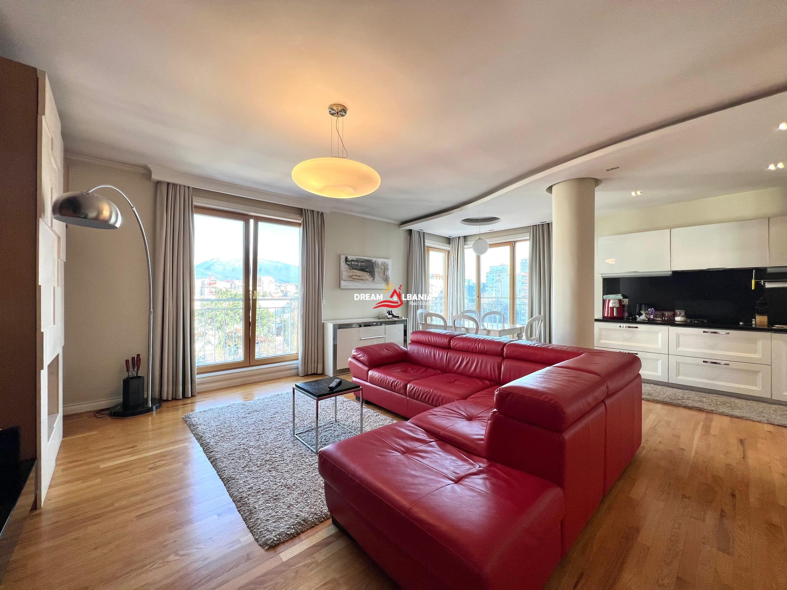 Apartament 2+1+2 me qera ne zonen e Bllokut prane Salt Restorant,Tirane (ID 4231435)
