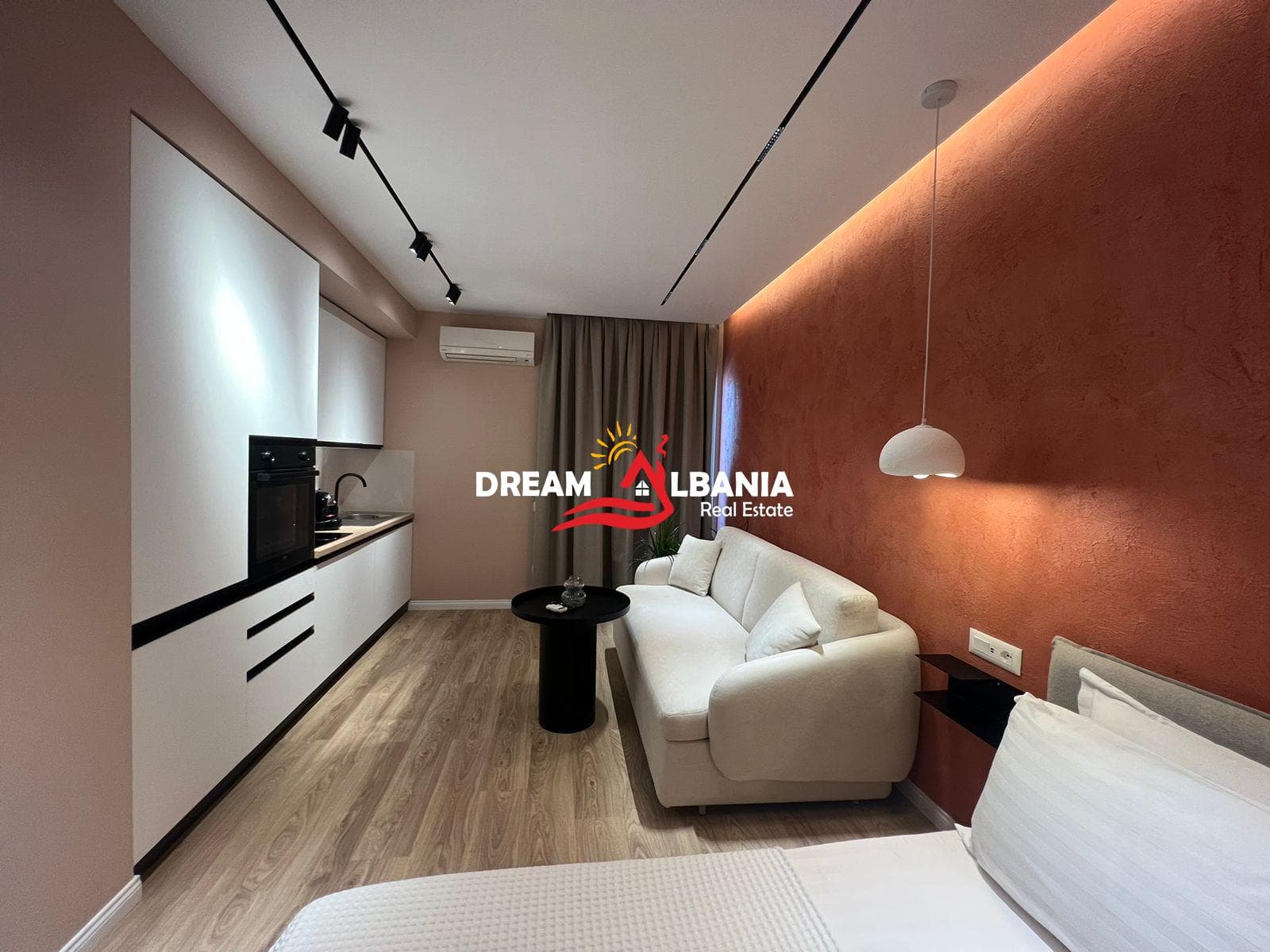 Super apartament modern me qera ne Rrugen e Kavajes, Tirane ID (4201088) 3