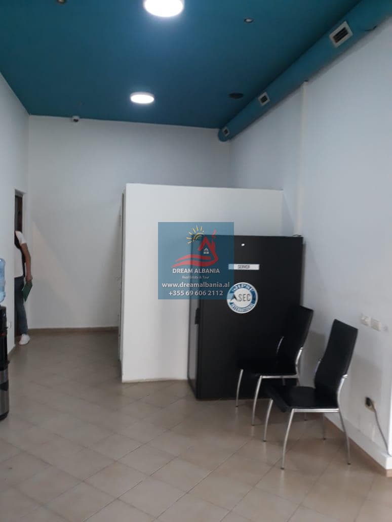 Dyqan per shitje te Bulevardi Zogu 1 ne Tirane (ID 4171077) 1