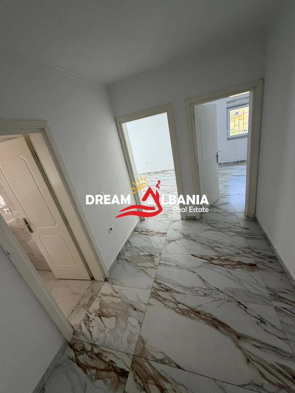 Jepet me qera ambient zyre 2+1 ne Zog te Zi, Tirane (ID 42611540) F 2
