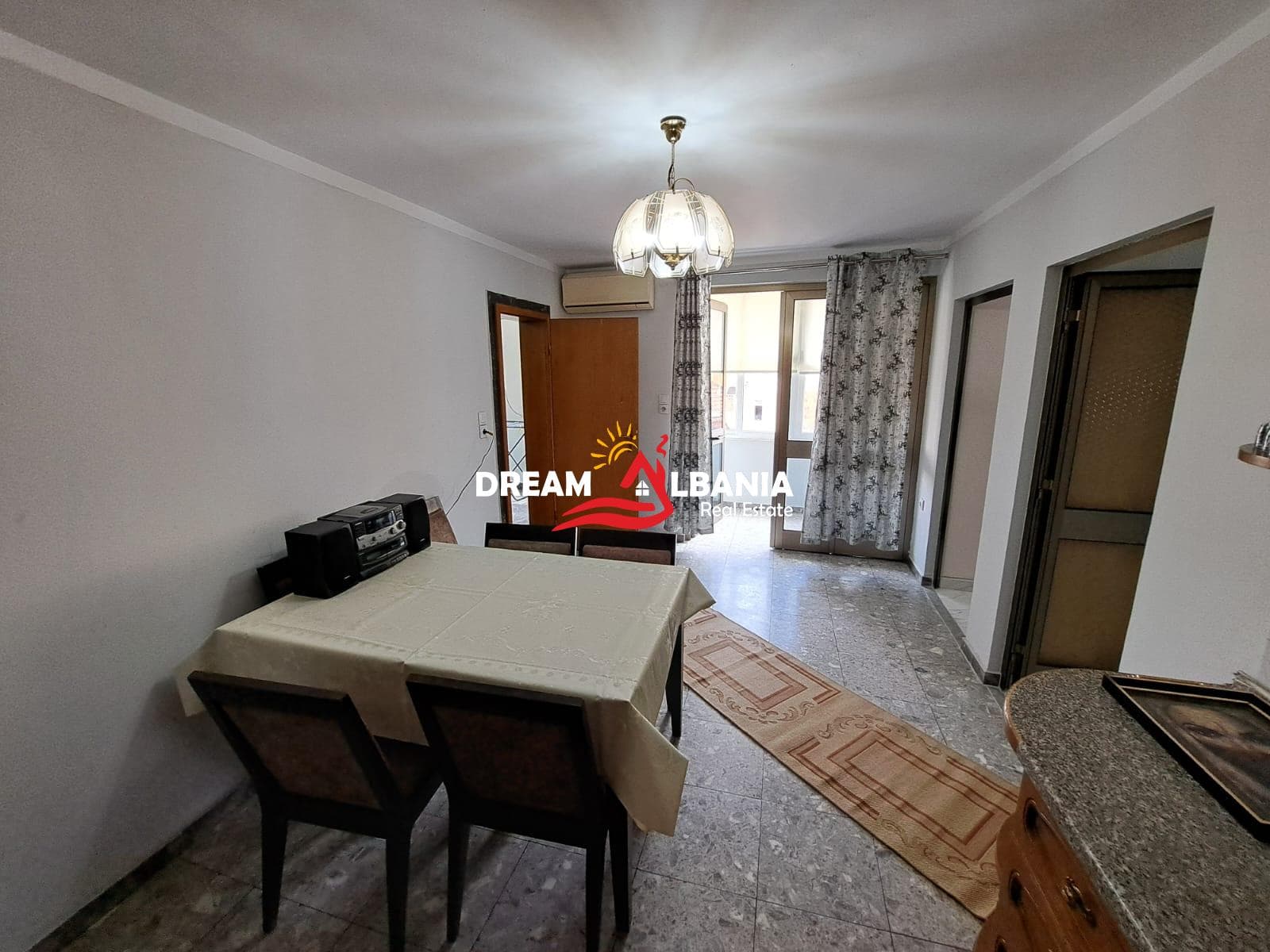 Apartament 2+1+2wc me qera tek Rruga Fortuzi prane Shkolles Jeronim De Rada ne Tirane (ID 4239045 ) 4