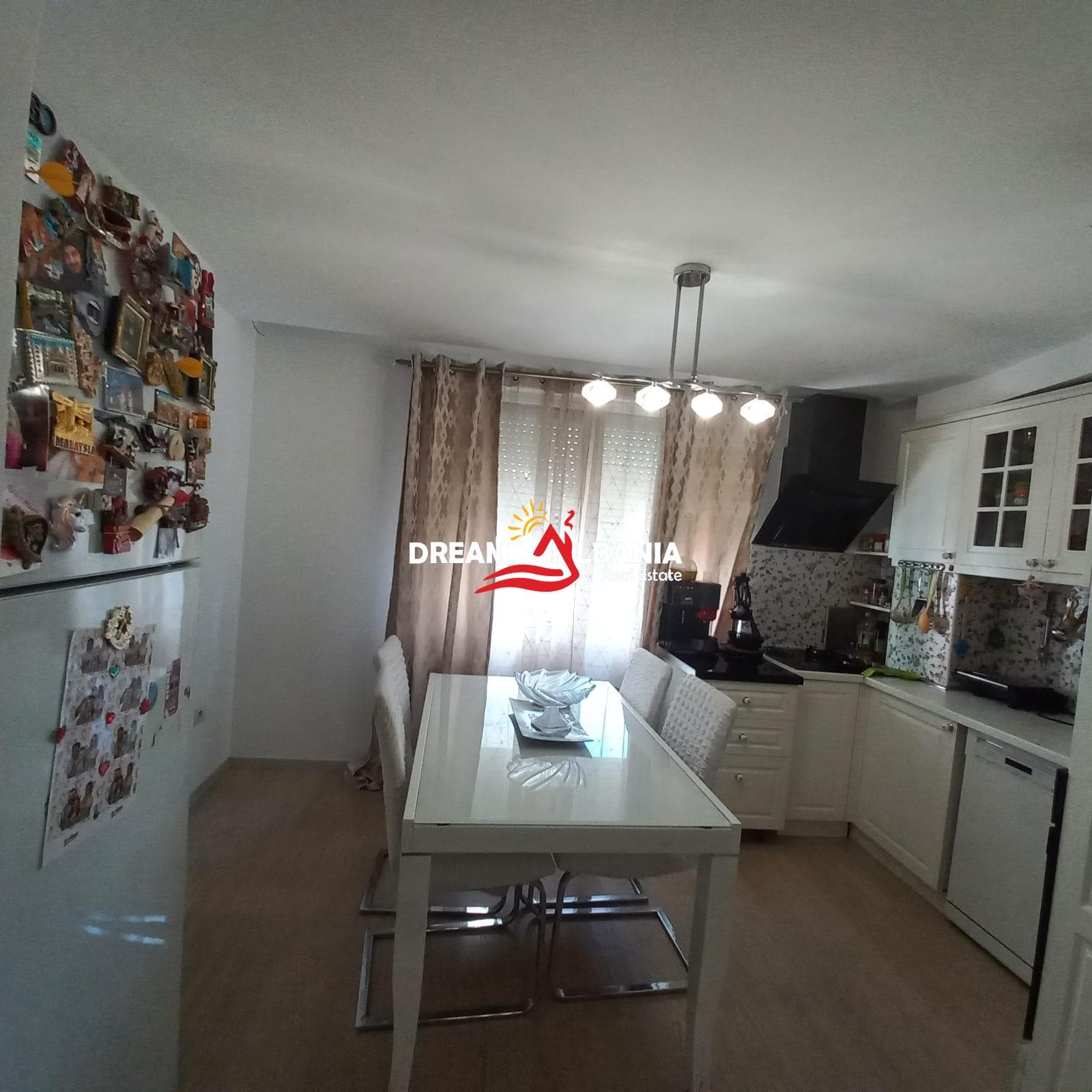 Shitet apartament 2+1 ne zonen e Xhamllikut prane Shkolles Niket Dardani (ID 4129574) 4