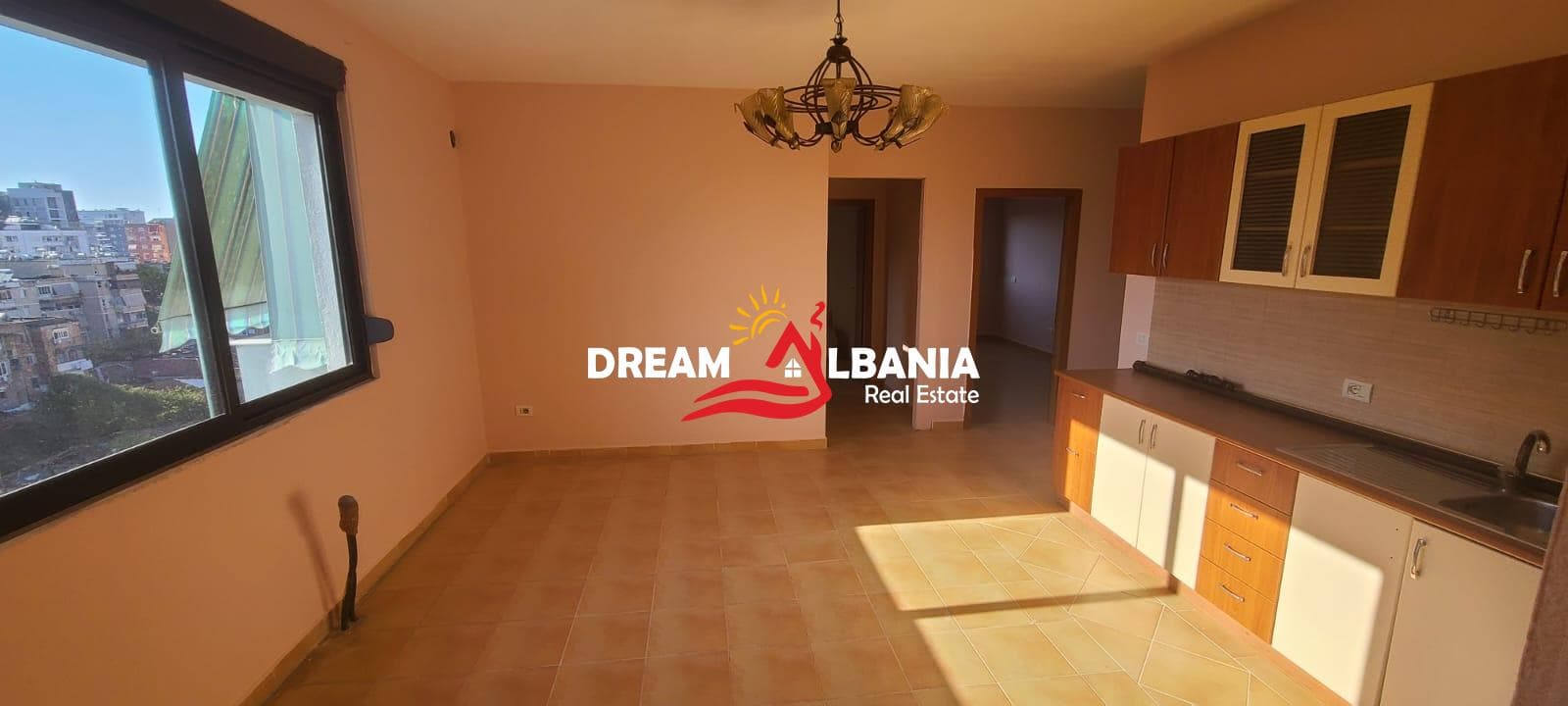 Apartament/Ambient Biznesi me Qera, prane Ministrise se Jashtme (ID 42215410)