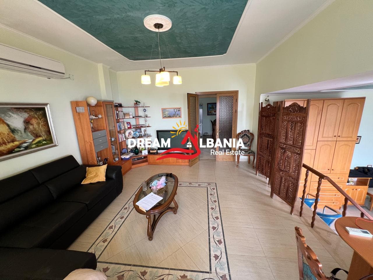 Ekskluzive!! Super mundesi investimi! Godine 5-kateshe(Hotel) ne shitje ne Bregdetin e Himares ne Qeparo (ID 4151162)
