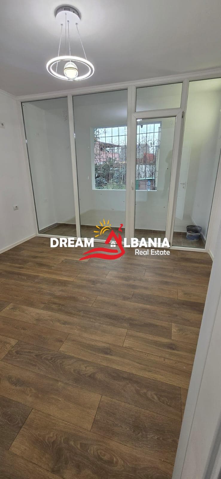 Apartament 1+1 ne Shitje tek Bulevardi Bajram Curri, prane Shkolles 1 Maji ne Tirane (ID 4119463)
