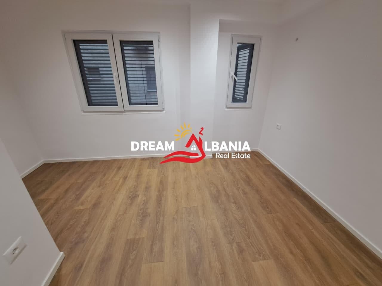 Shitet Apartament 1+1, 21 Dhjetori, Rruga Muhamet Gjollesha (ID 51110001) 3