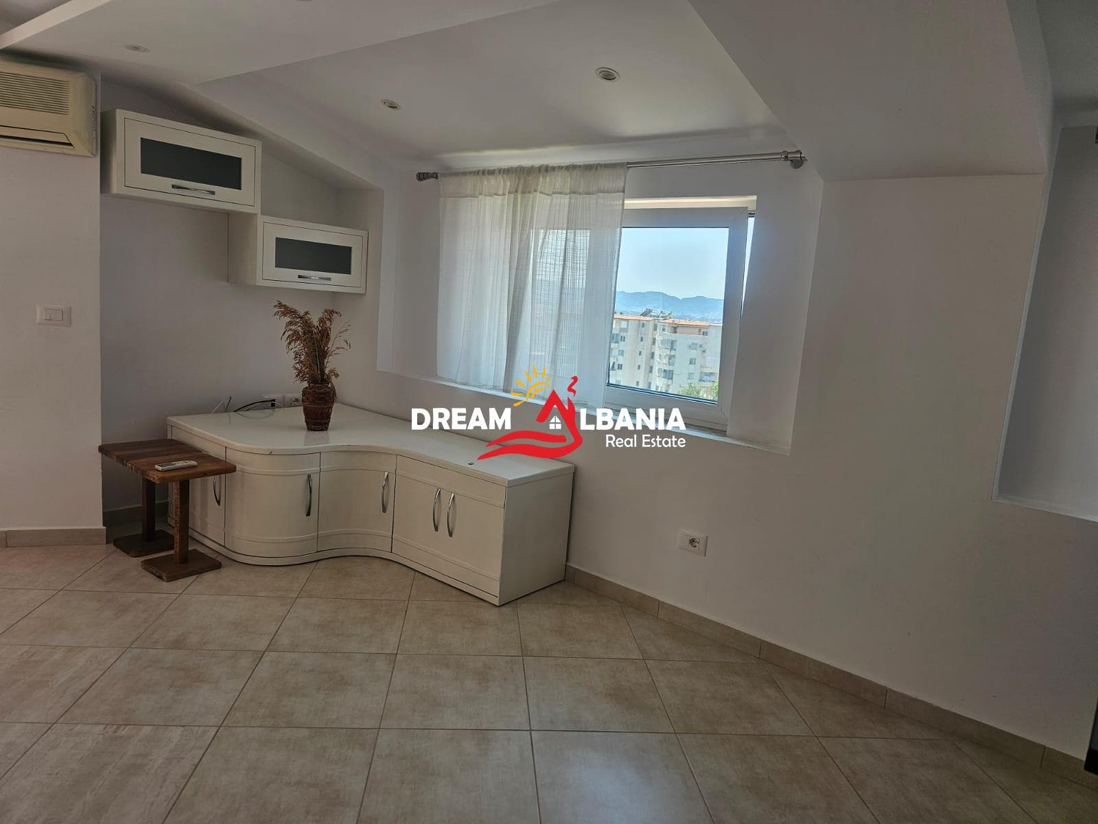 Apartament me qera 2+1+2 i sapo investuar ne Fresk prane Restorant MURAGA,Tirane (ID 42215304) 4