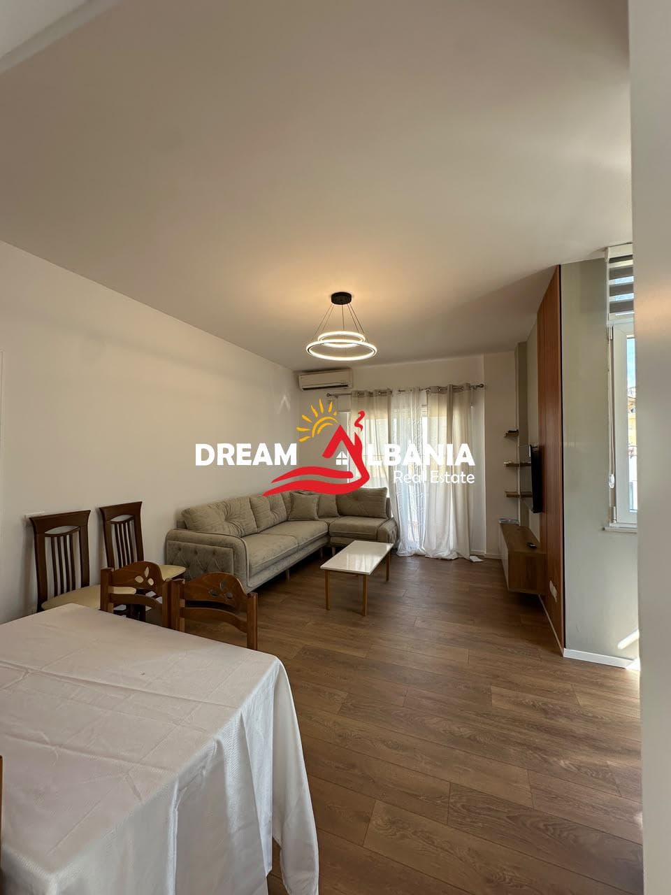 Apartament2+1 me Qera tek Kopshti Zologjik (ID 52215004)