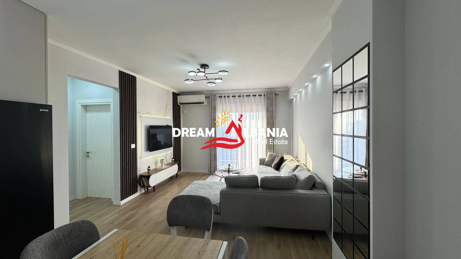 Shitet Apartament 2+1 Bulevardi Donald Trump (ID 51210003) 2