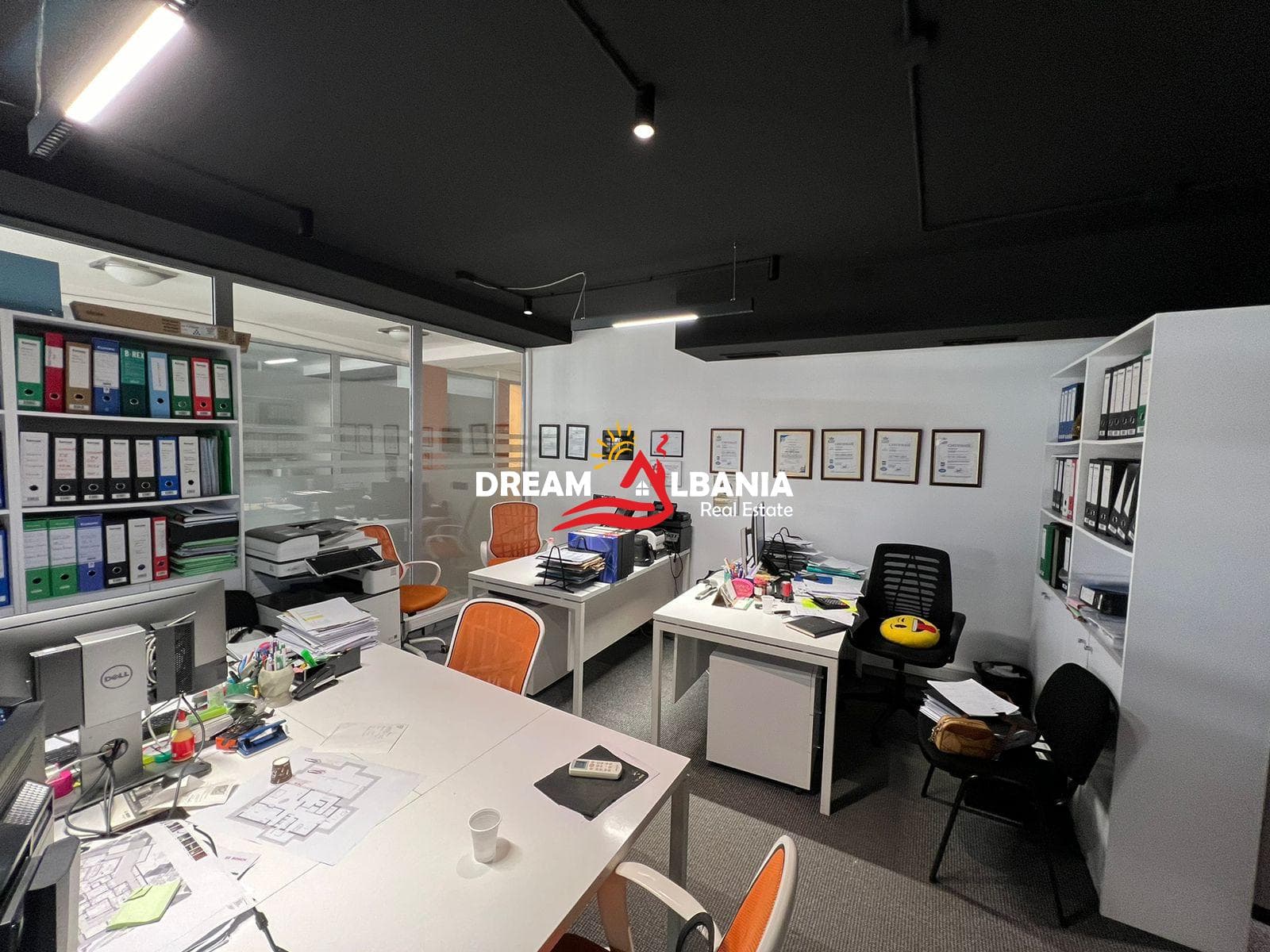 Ambjent me qera per zyra tek Pazari I Ri,Tirane (ID 42611230) 3