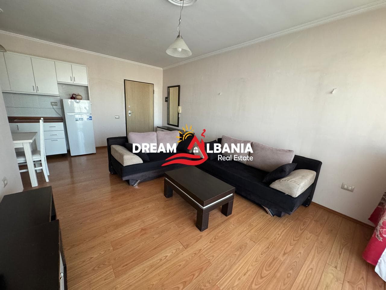 Jepet me Qera Apartament 1+1 Tek 21 Dhjetori,prane Hotel Mondial (ID 42111642 ) 2