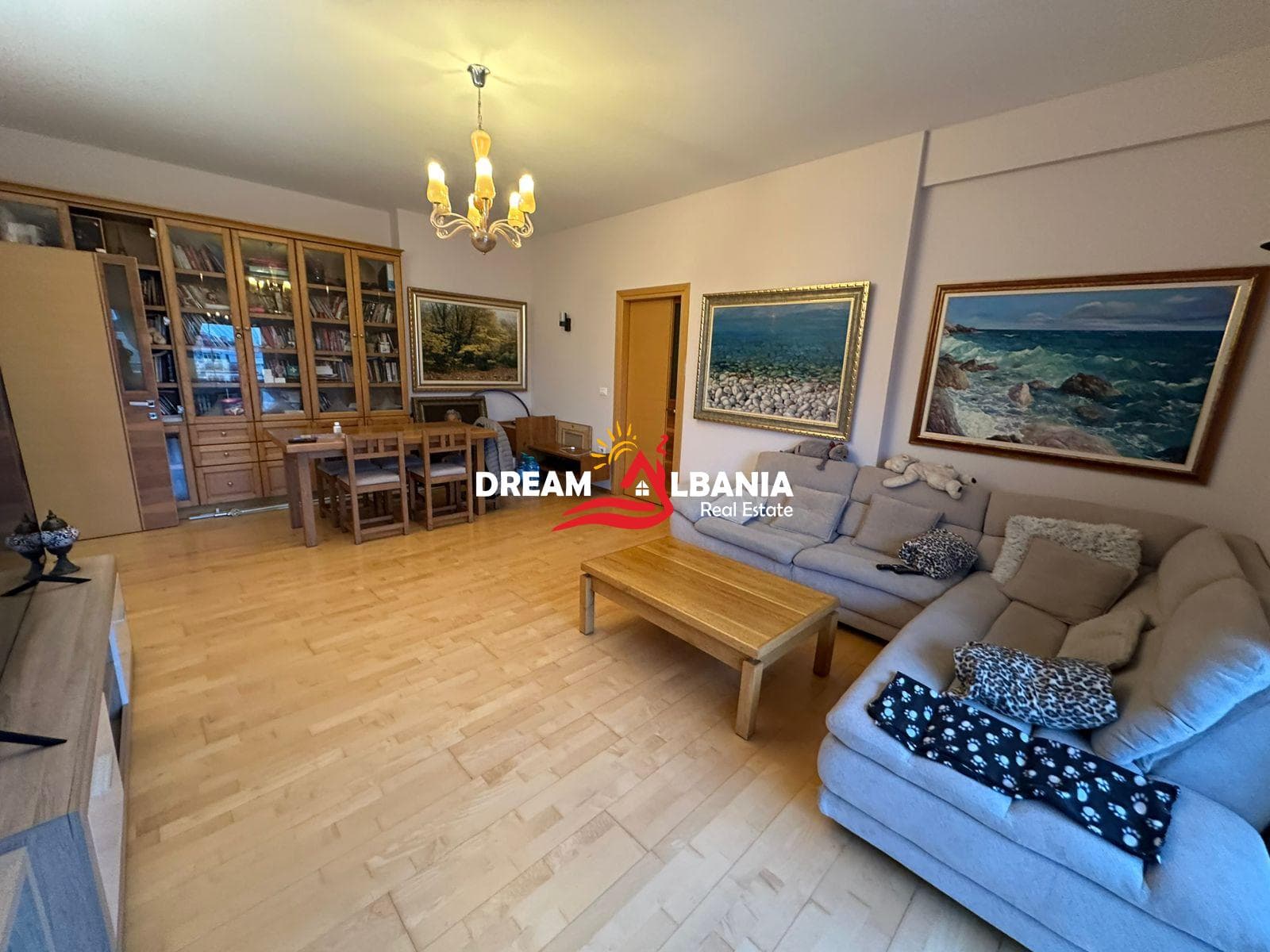 Apartament 3+1+2+ parking me qera ne rrugen e Bogdaneve prane Spar (ID 4231424) 2