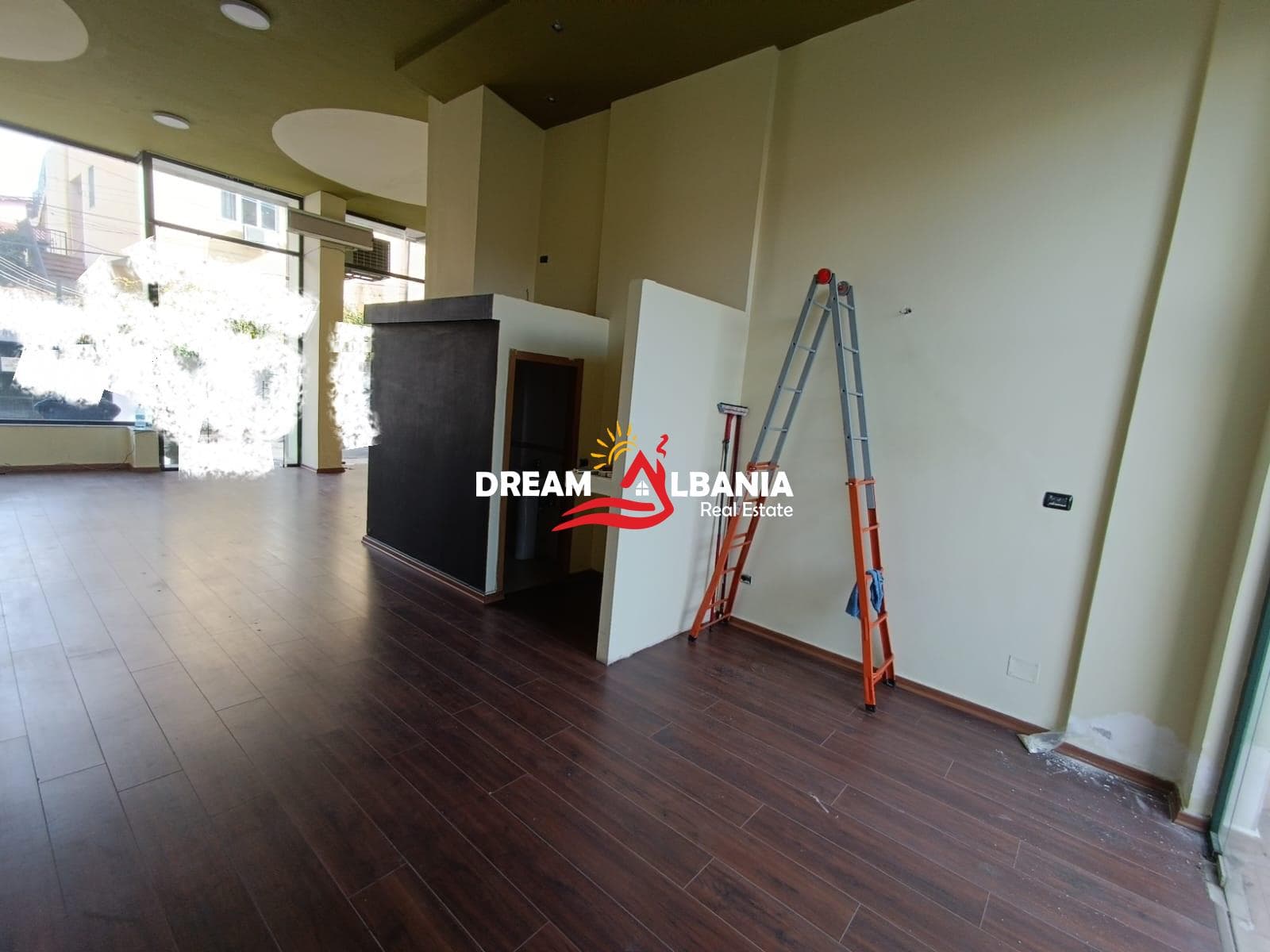 Ambient biznesi me qira në Rrugën e Elbasanit, Tiranë (ID 42711155) 4