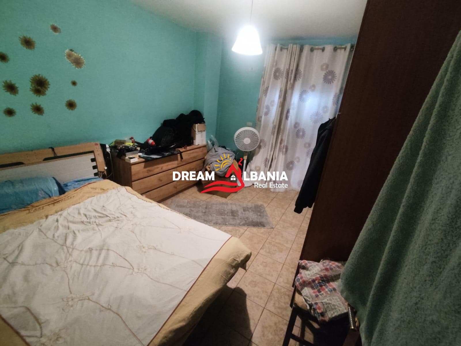 Zyre 3+1+2wc me qera prane Rruges se Sales ne Tirane ( ID 4231483) 4