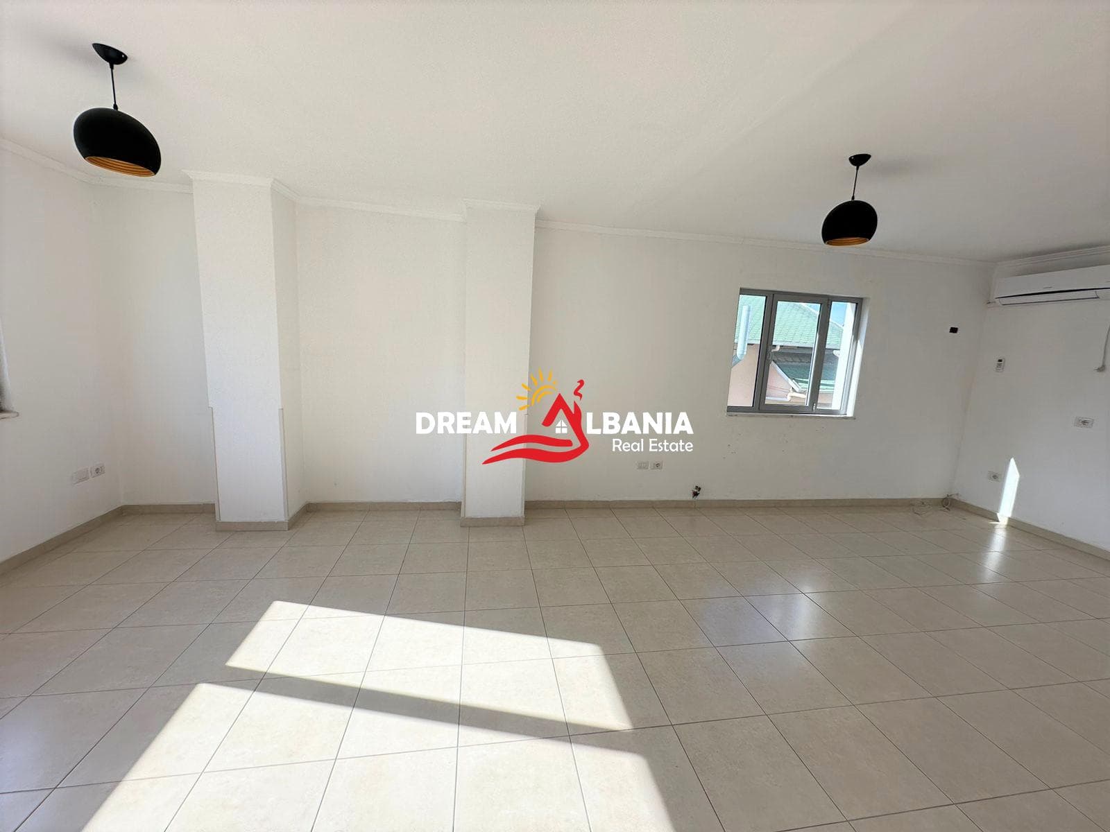 Jepet me qera Vile 3 kateshe tek Vilat Gjermane prane rruges se Elbasanit (ID 4251286) 2