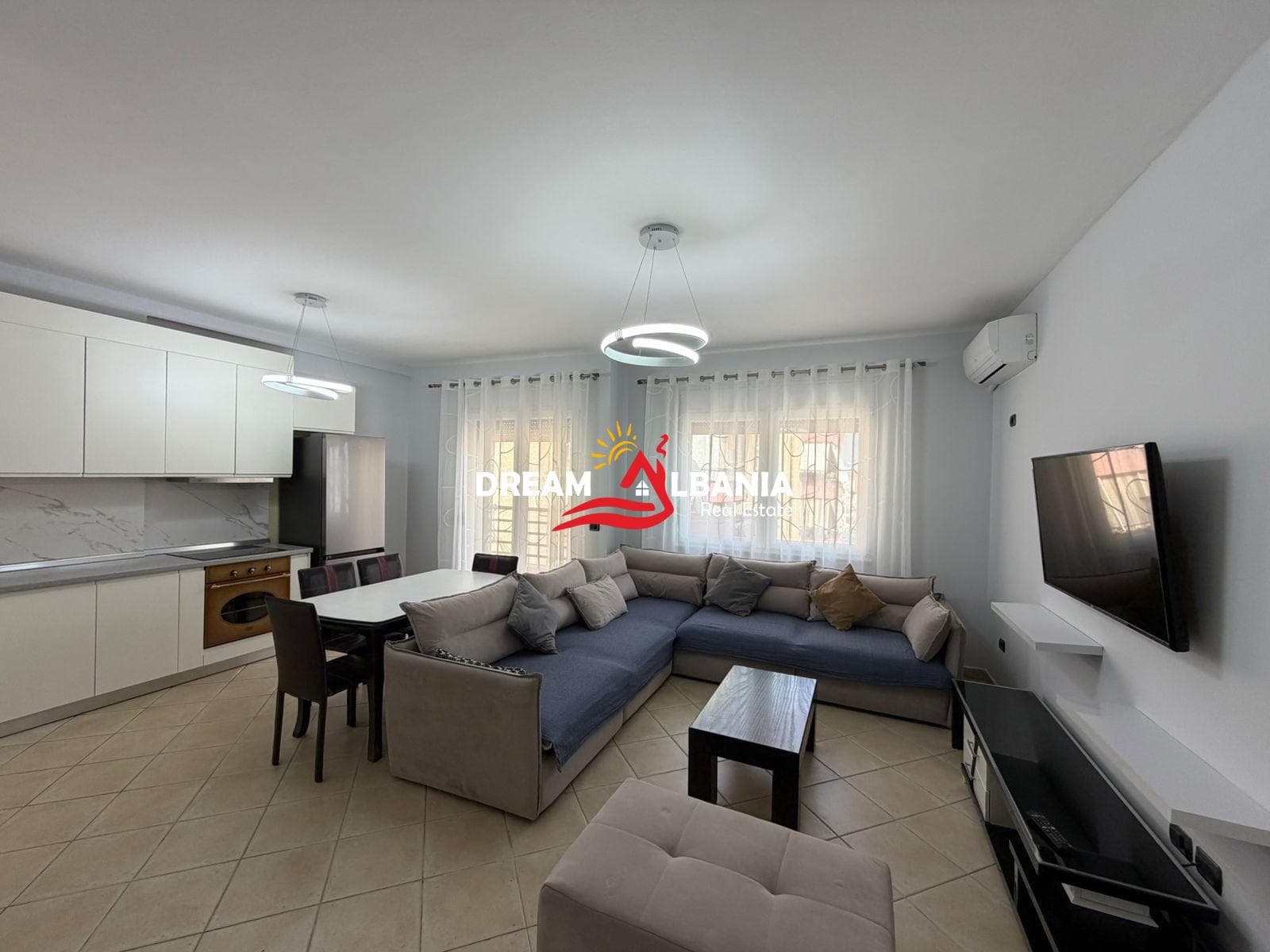 Jepet me qera apartament 2+1+2 me Post parkimi tek 9 -kateshet, Tirane (ID 42214979)