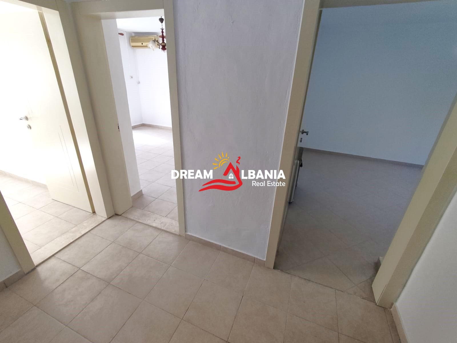 Jepet Ambient Biznesi ne zonen e 21 Dhjetorit prane Bar Gravity ( ID 42611408 ) 4