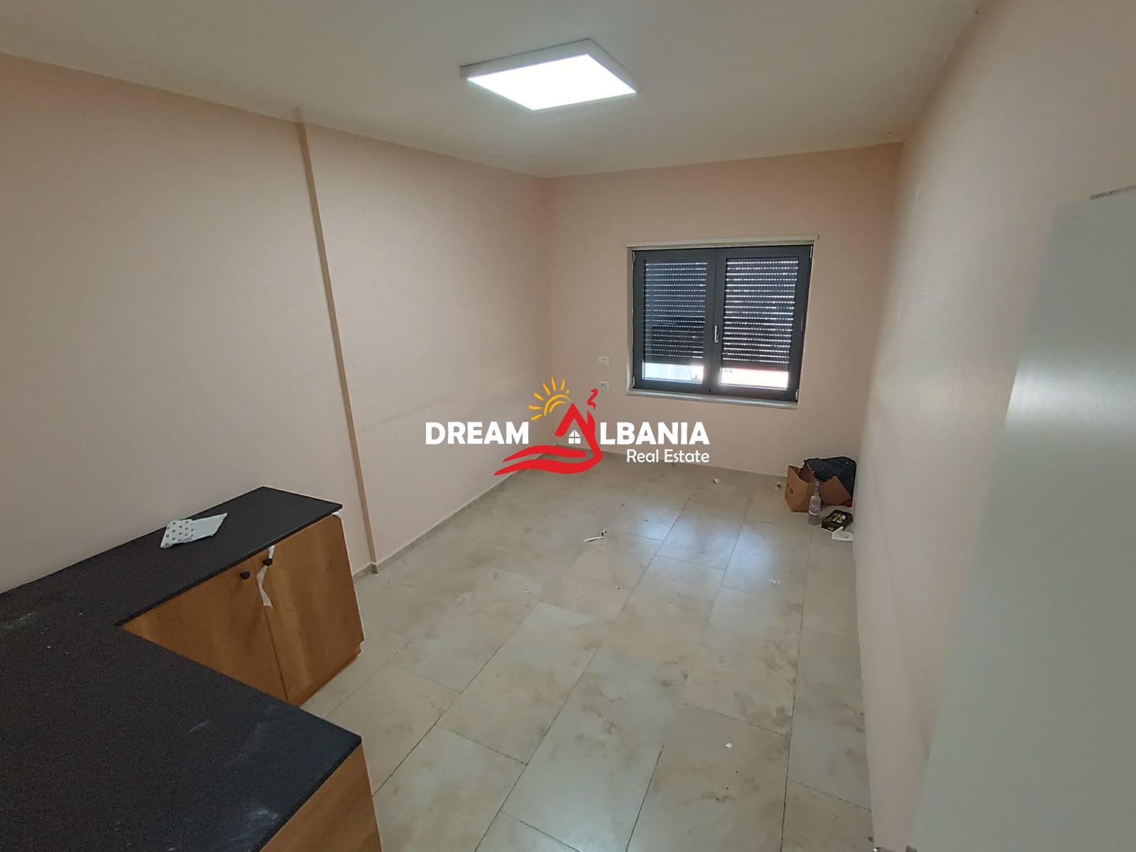 Jepet Me Qera Ambient Biznesi tek Zogu i Zi (ID 42611542) 4
