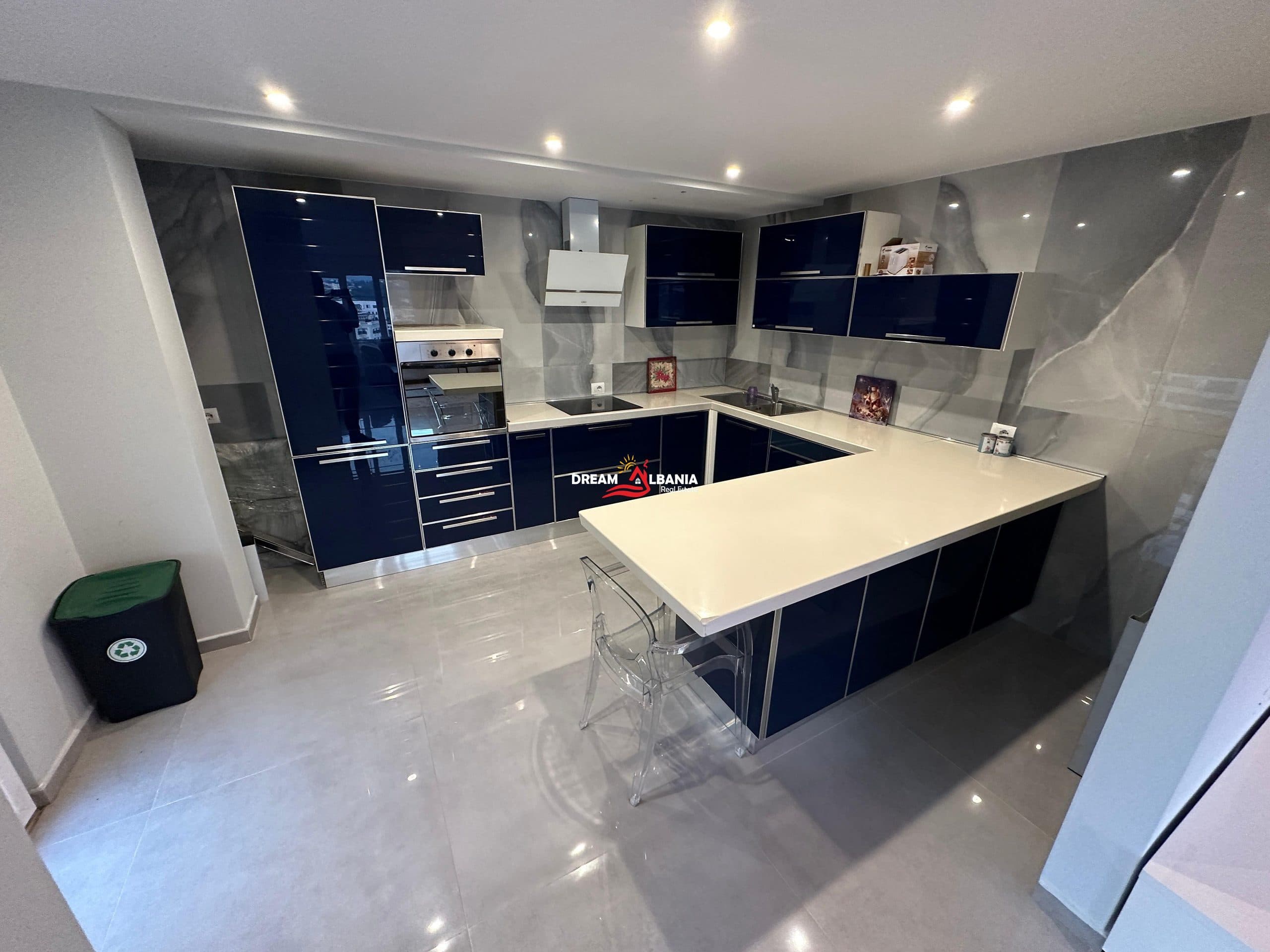 Penthouse ne Shitje tek Liqeni i Thate (ID 4131401) 3