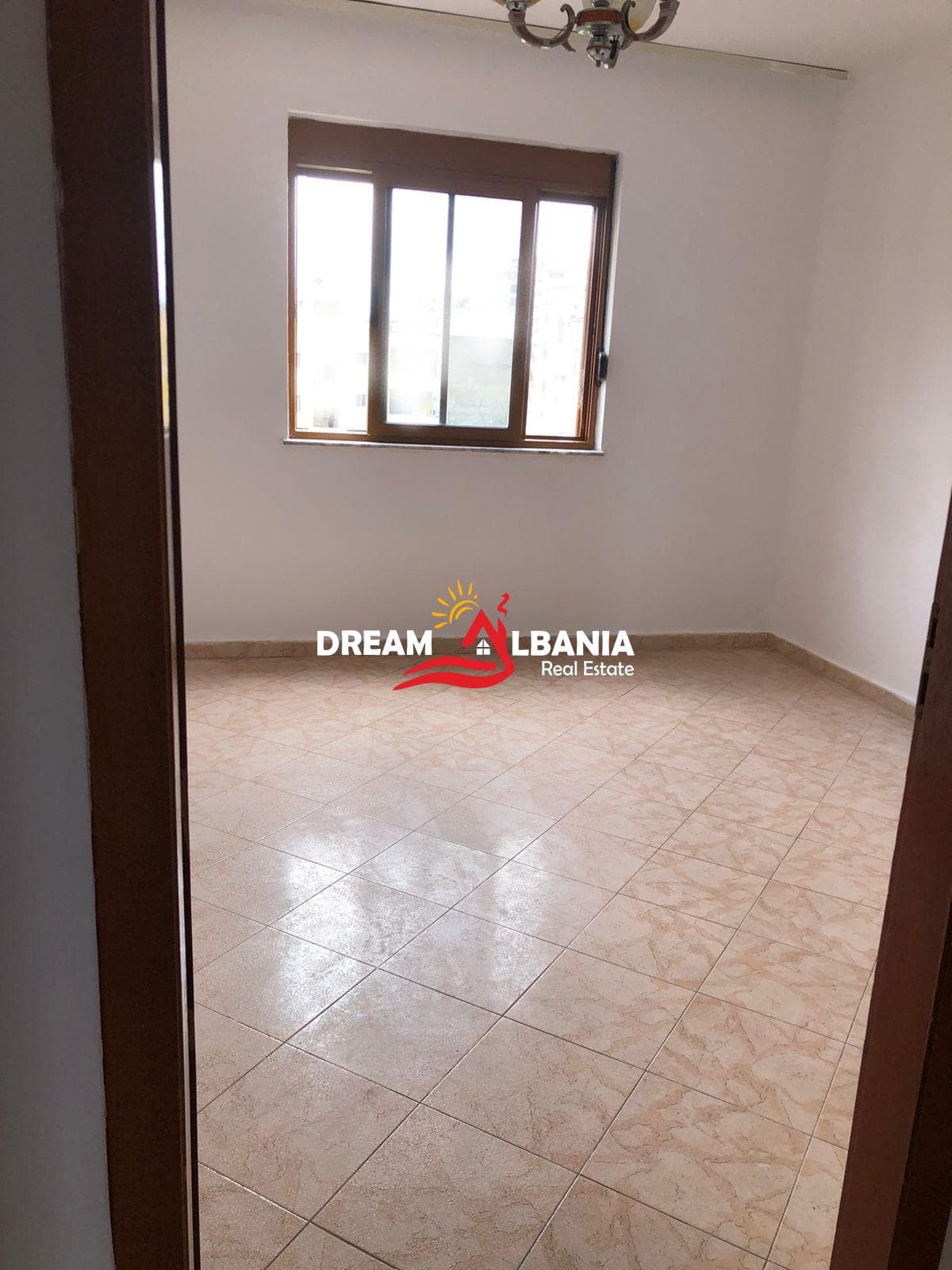 Apartament 2+1 ne shitje ne Laprake ne afersi te Spitalit Universitar te Traumes ne Tirane (ID 4129452) 3