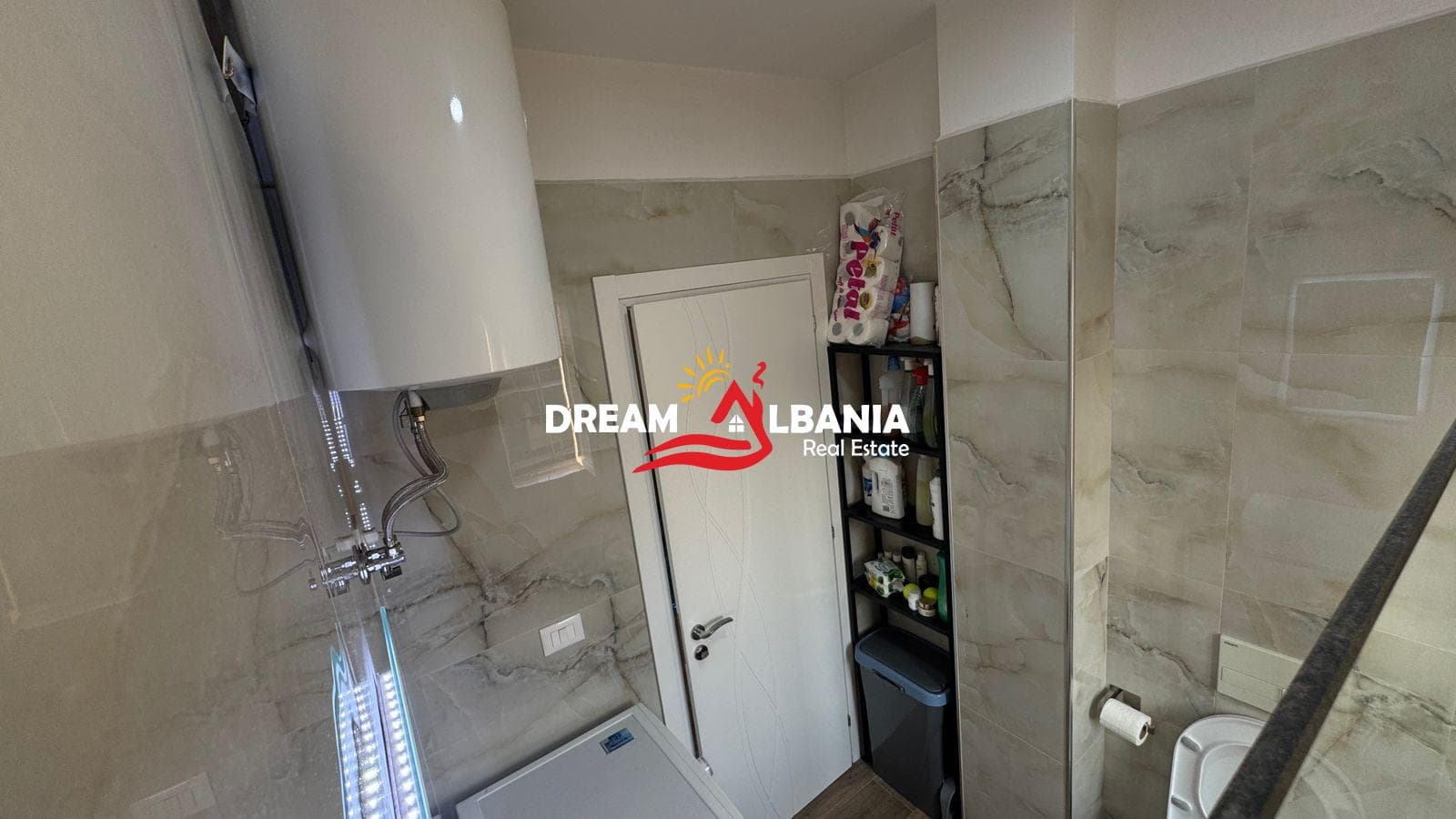 Shitet Apartament 2+1 Bulevardi Donald Trump (ID 51210003) 4