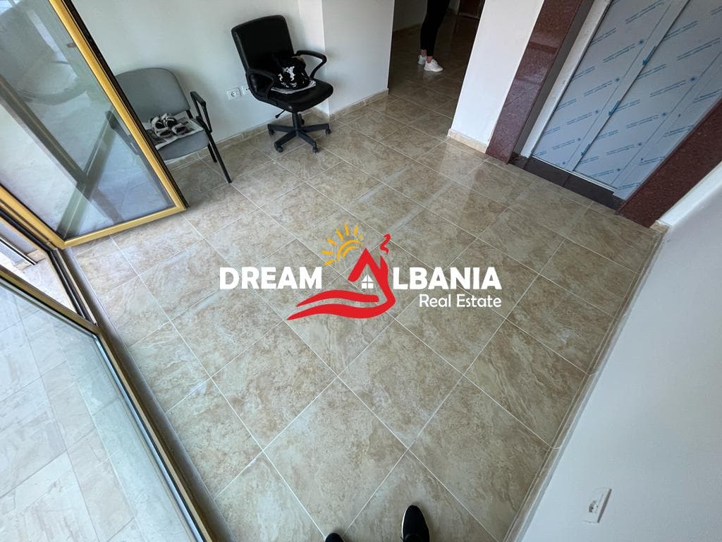 Apartament 2+1 ne shitje ne Bllok prane Sky Tower ne Tirane (ID 4121928) 4