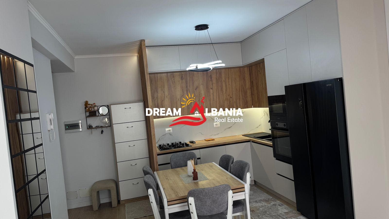 Shitet Apartament 2+1 Bulevardi Donald Trump (ID 51210003) 3