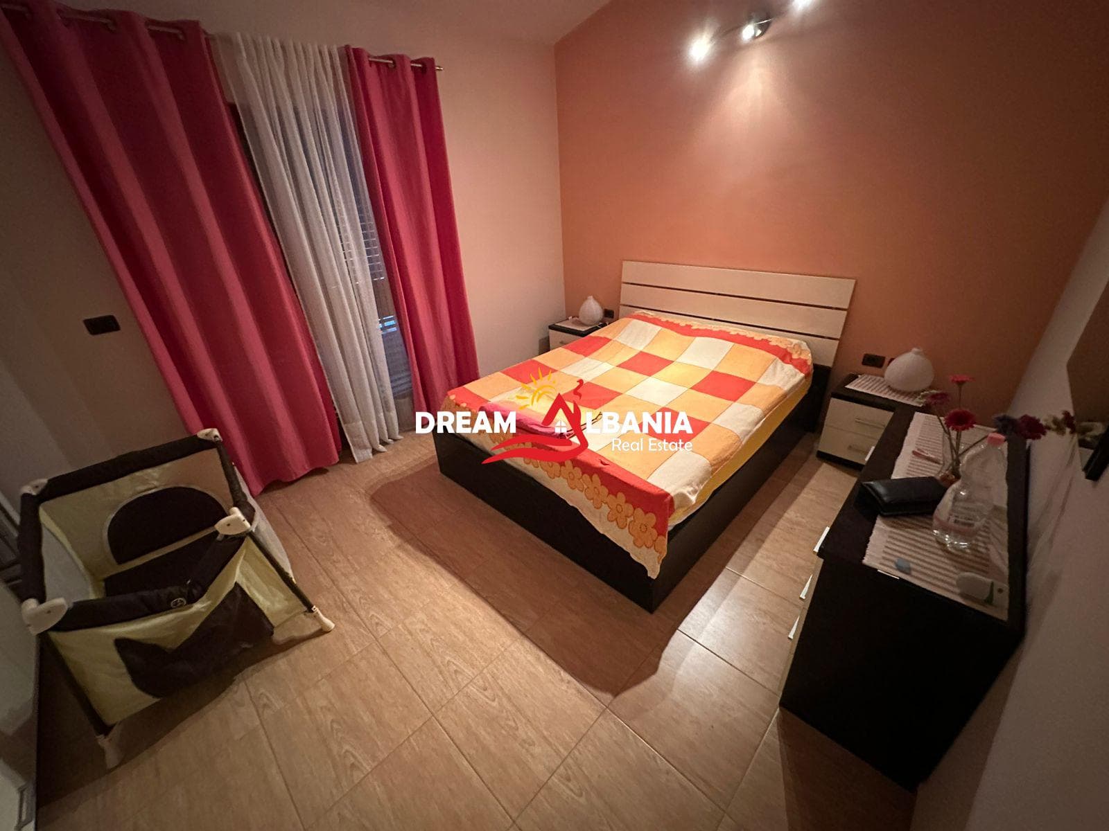 Apartament 2+1 me qera ne zonen Kodra e Diellit, rruga Rrapo Hekali ne Tirane (ID 4221593) 4