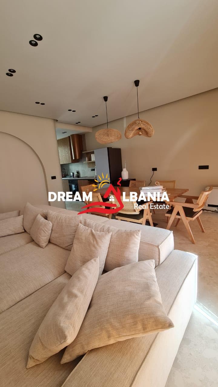 Vile Individuale ne Shitje tek Olea Residence ne Dhermi (4151128)