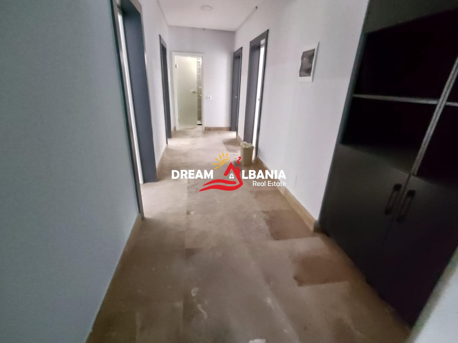 Jepen Apartamente/Zyra me qera ne Rrugen 5 Maji prane Concord (ID 42611571) 2