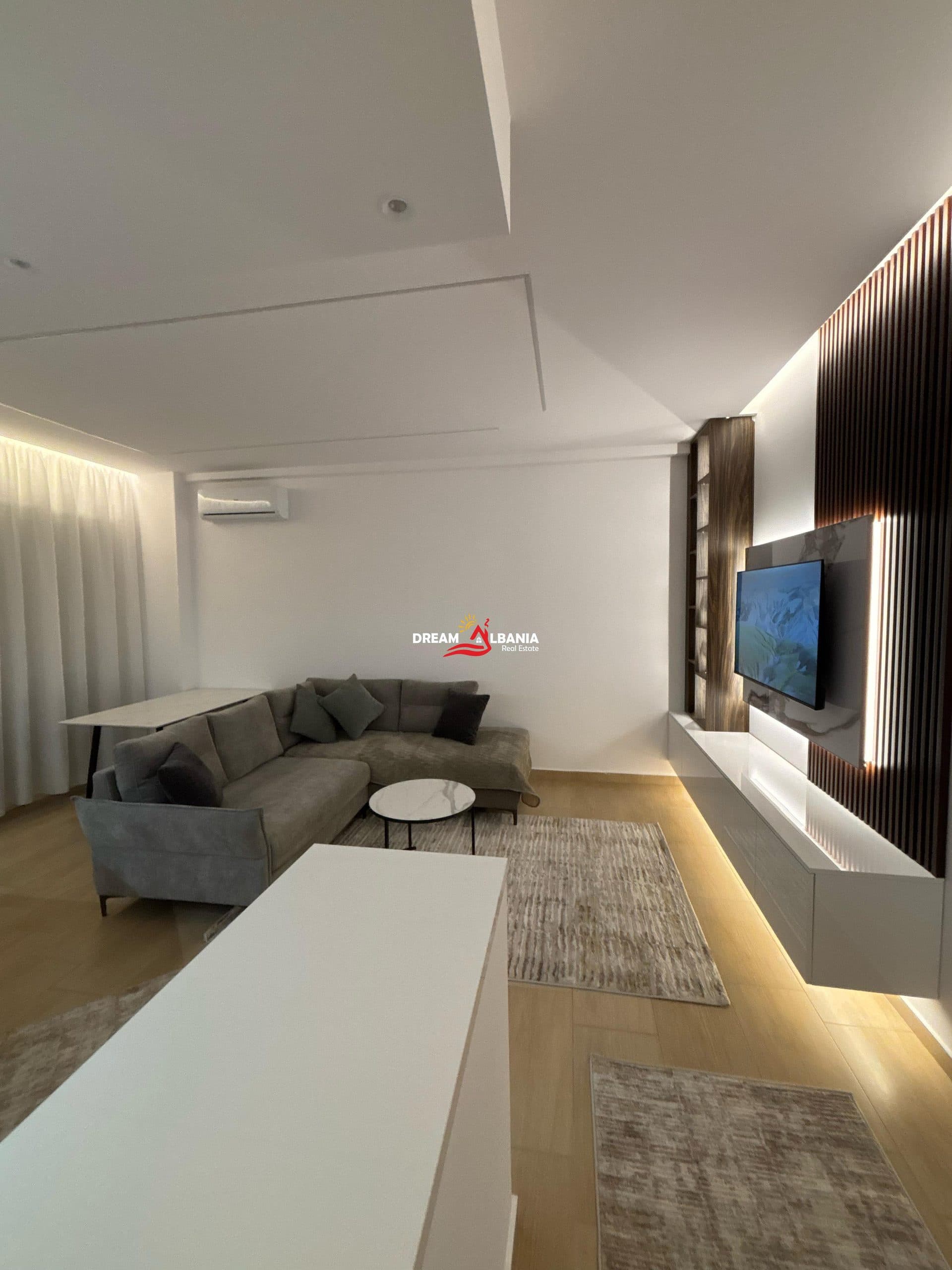 Jepet me qera apartament 1+1 tek Kopshti Zologjik prane Piceri Pavarotti (ID 42111362) 2