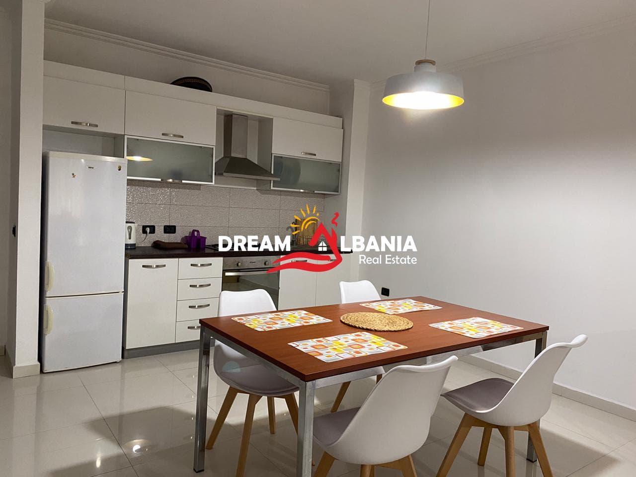 Apartamente 2+1 me qera ne rrugen e Bogdaneve prane Qendres ne Tirane (ID 4221928 ) 4