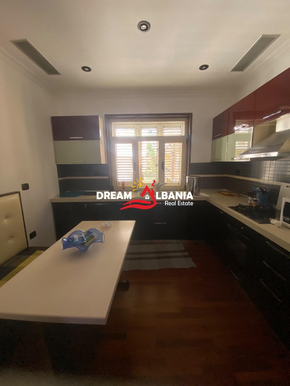 Jepet me qera apartament 1+1 në Bllok, pranë restorant Artigiano, Tirane (ID 4219508) 3
