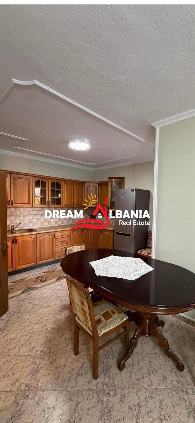 Jepet apartament 2+1+2+2 ballkone, me qera tek Myslym Shyri prane rruges Muhamet Gjollesha (ID 42215579)f 3