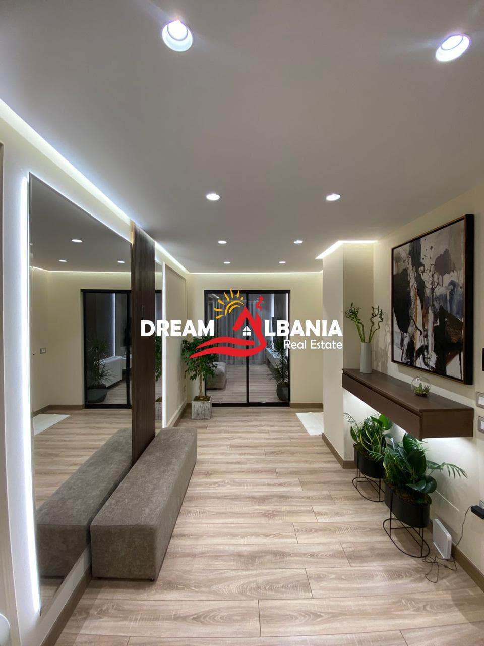 Shitet Apartament 3+1+2 luksoz tek Rezidenca Platea ne Fresk ID(4131508)