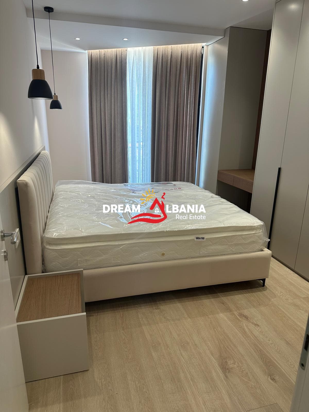 Jepet Apartament 1+1 me qera ne Golden Tower (ID 42111524) 4