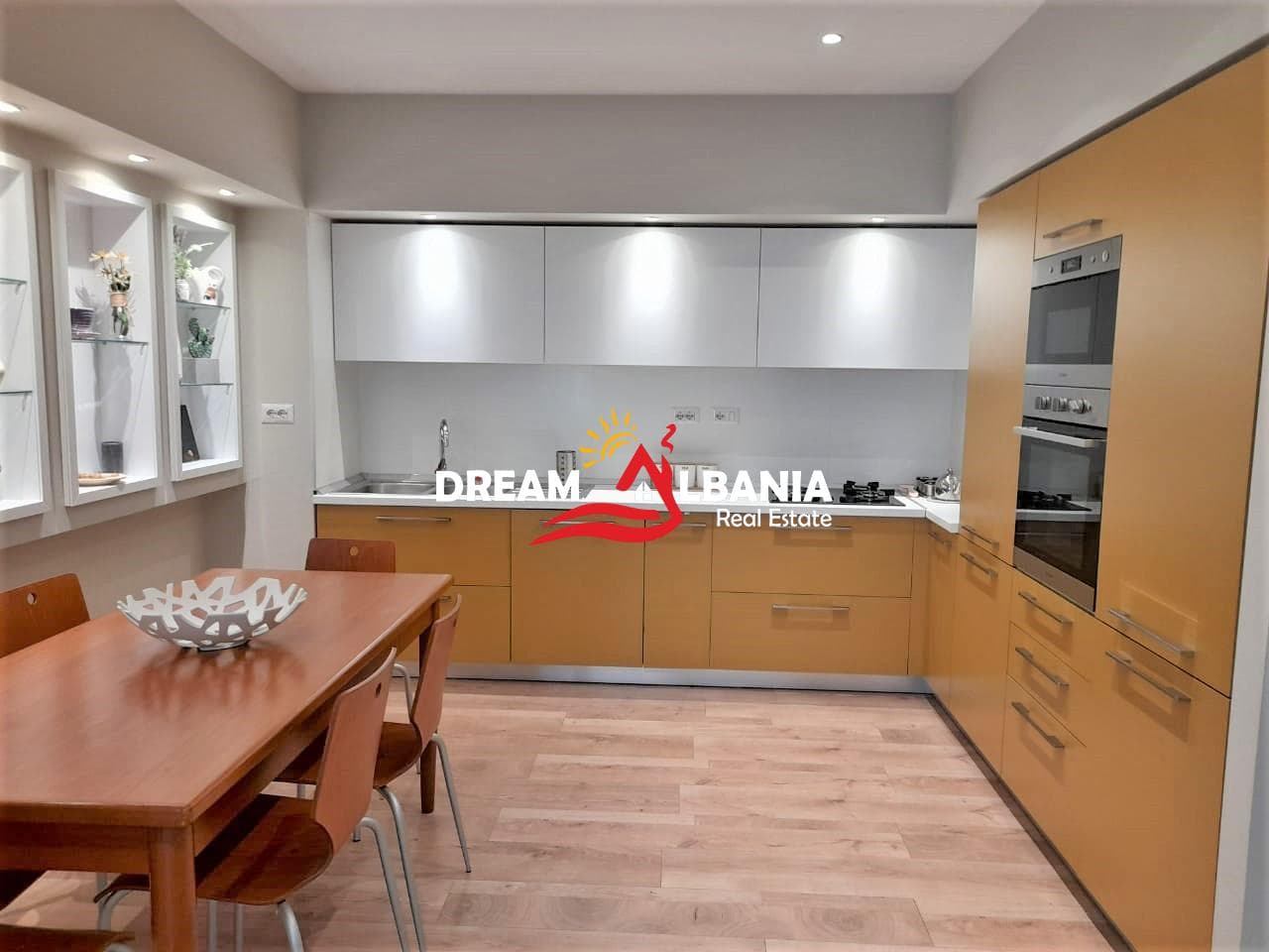 Apartament 2+1+2 me qera tek Rruga e Bogdaneve ne Tirane (ID 42211195 ) 3