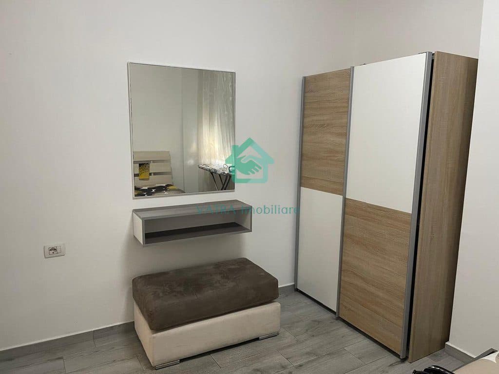 Apartament 1+1 + Post parkimi Me Qira Rr. Ferit Xhajko në Medreseja, Tiranë - 650€ | 1+1 4