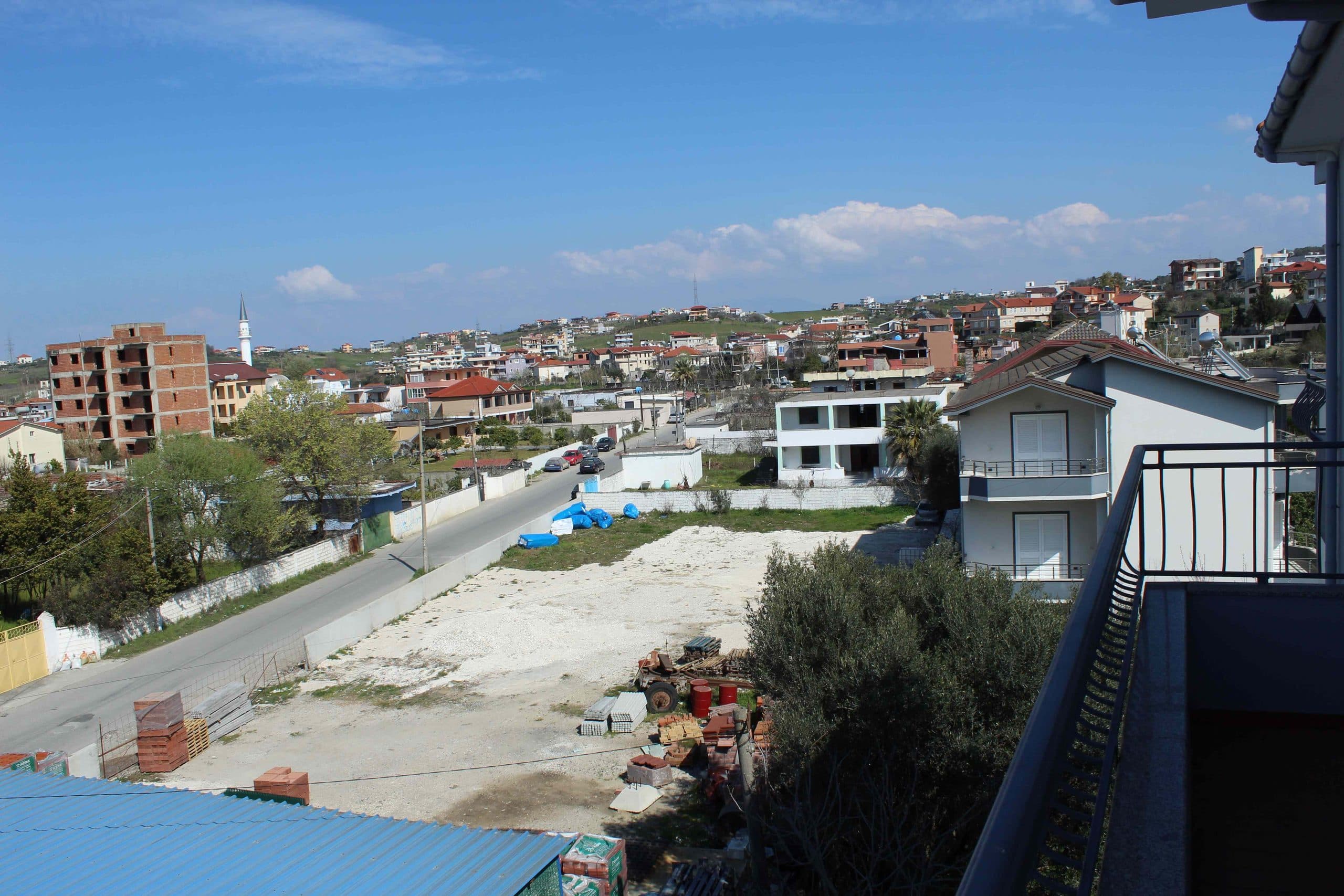 🏢 Shitet Truall + Objekt 4 Kate – Unaza e Plazhit, Lagjja 13 (Durrës) 2