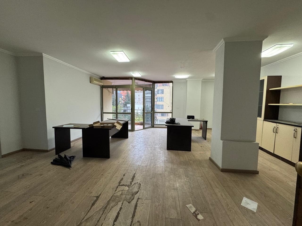Apartament 2+1 Për Shitje në 21 Dhjetori, Tiranë - 258,000€ | 103 m² 3