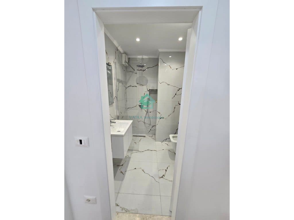 Apartament 1+1 Për Shitje në Ali Demi, Tiranë - 108000€ | 52 m² 4
