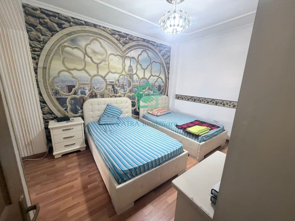 Apartament 2+1+Post parkimi Me Qira në Bllok, Tiranë - 85.000 Lekë/muaj | 110 m² 4