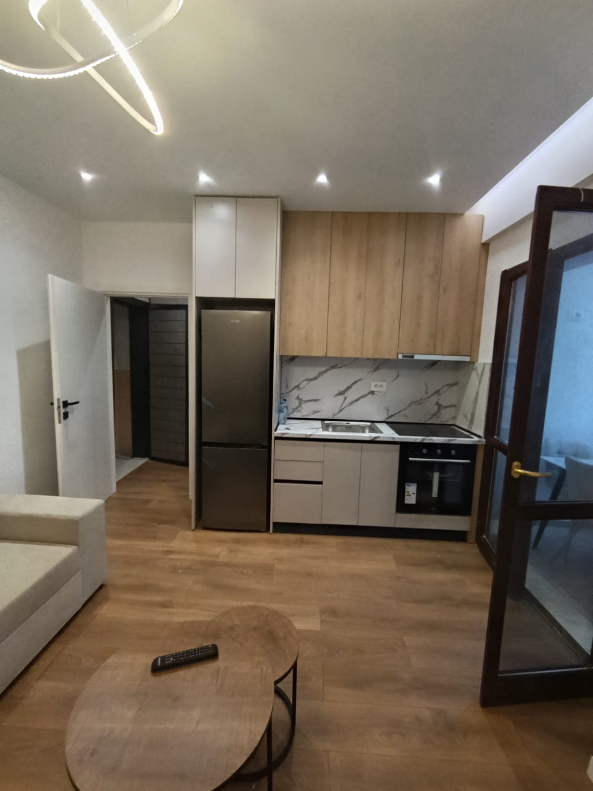 Apartament 1+1 Në Shitje në Komuna e Parisit, Tiranë - 140000€ | 45 m²