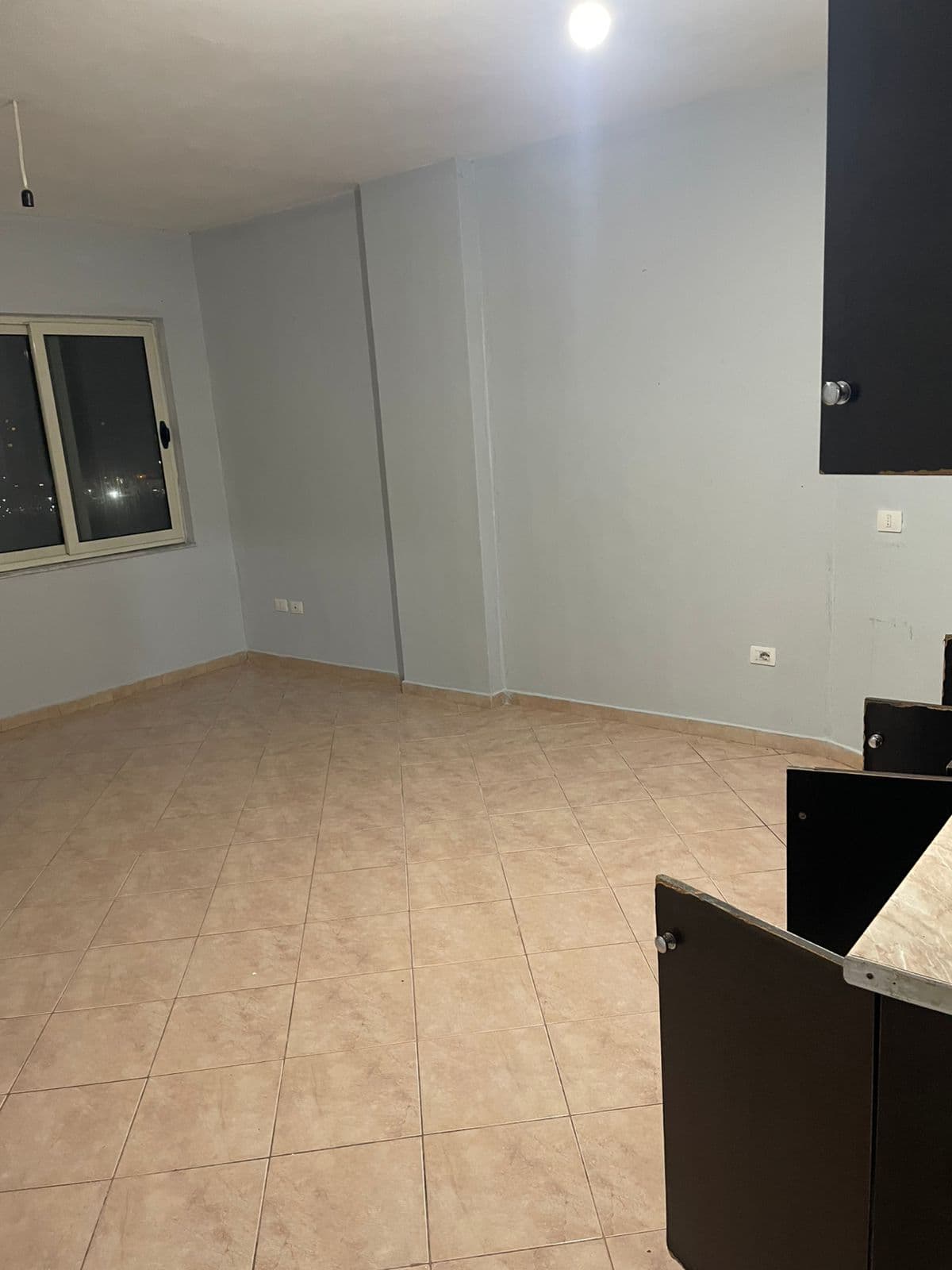 Apartament 1+1 Me Qira në Yzberish, Tiranë - 300€ | 72 m² 2