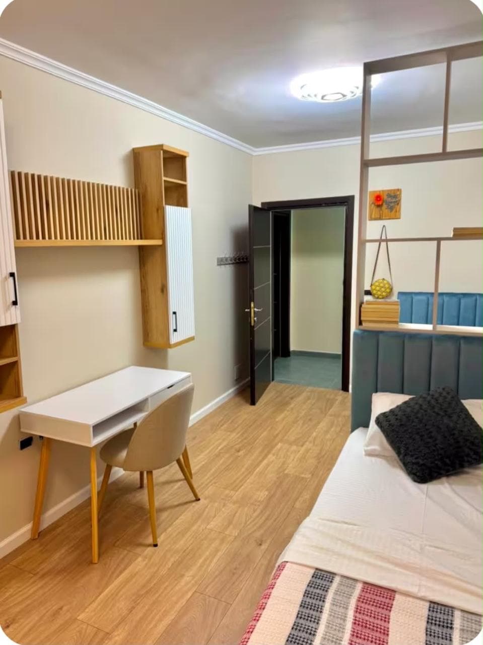 Apartament 2+1+ 1 Post Parkimi Me Qira në Stadiumi Air Albania, Tiranë - 1500€ | 6-Kati 4