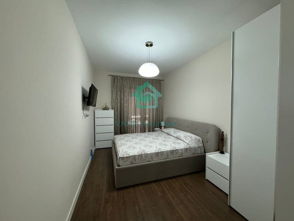 Apartament 2+1+1 Post Parkimi Për Shitje në Shkolla e Bashkuar, Tiranë 4