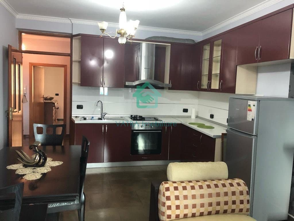 Apartament 2+1 Me Qira Rruga e Dibrës, Tiranë - 65.000 Lekë/muaj | 5 kati 2